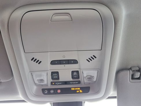 Certified 2020 GMC Terrain SLT w/ Preferred Package image 33