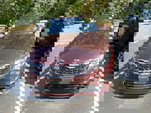 Used 2019 Kia Optima LX image 2