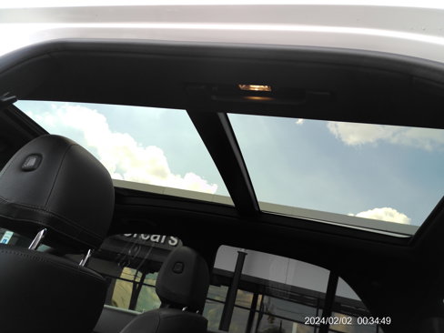 Certified 2022 Mercedes-Benz GLE 350 w/ Premium Package image 15