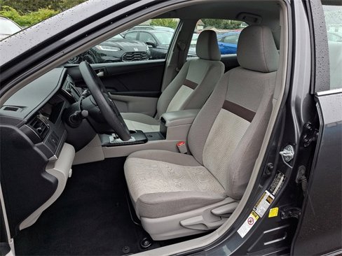 Used 2012 Toyota Camry image 13