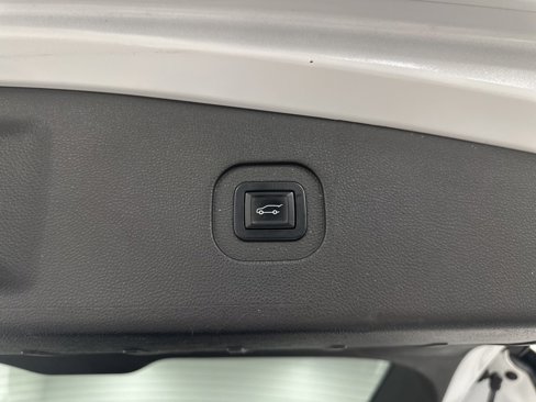 Used 2015 GMC Terrain Denali image 8