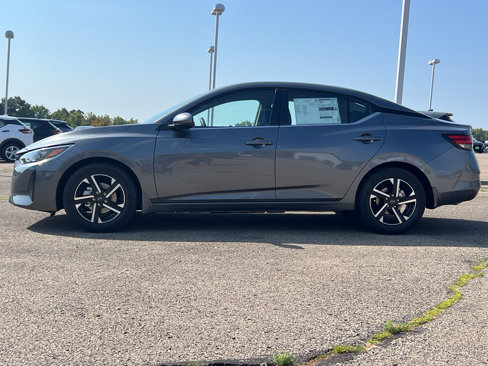 New 2025 Nissan Sentra SV image 4