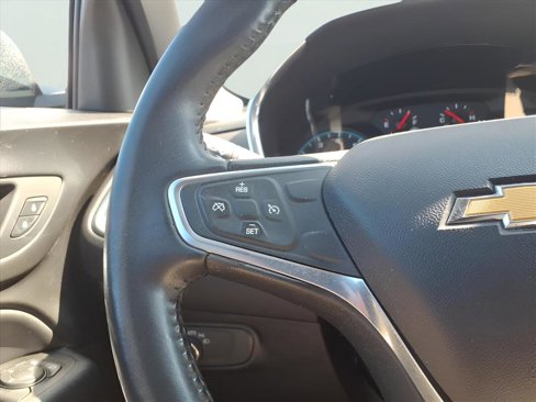 Used 2018 Chevrolet Equinox LT image 15
