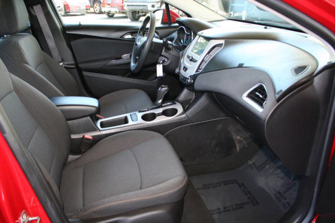 Used 2017 Chevrolet Cruze LS image 22