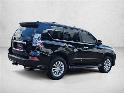 Used 2016 Lexus GX 460 image 5