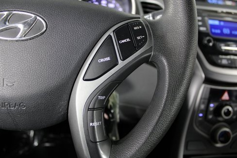Used 2016 Hyundai Elantra SE image 21