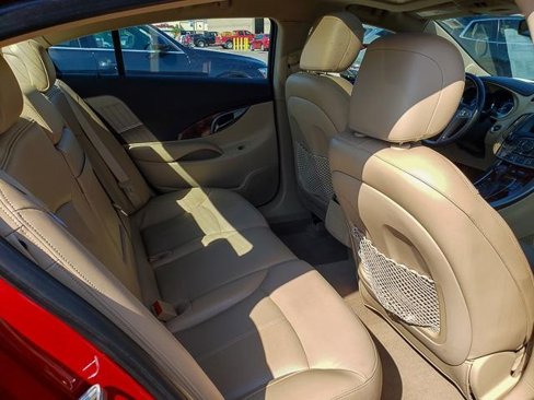 Used 2013 Buick LaCrosse Premium image 28