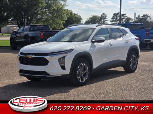 Used 2024 Chevrolet Trax LT image 4