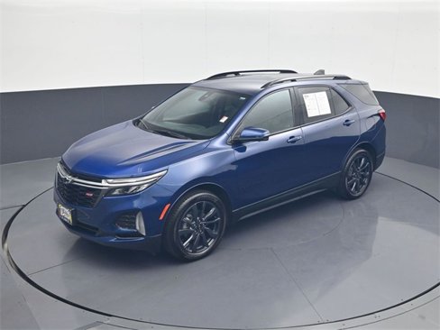 Used 2022 Chevrolet Equinox RS w/ Infotainment Package image 13