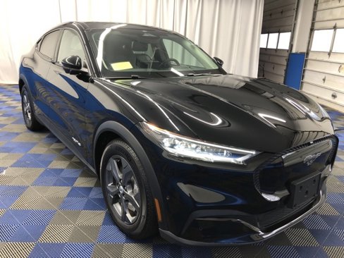 Certified 2021 Ford Mustang Mach-E Select w/ Comfort/Technology Package image 5