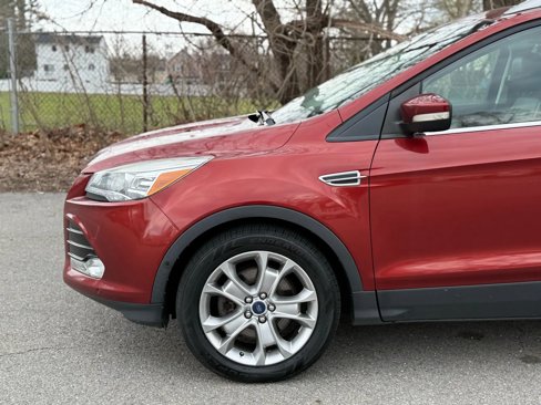 Used 2015 Ford Escape Titanium w/ Equipment Group 301A image 4