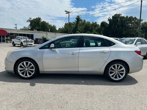 Used 2012 Buick Verano Leather image 2
