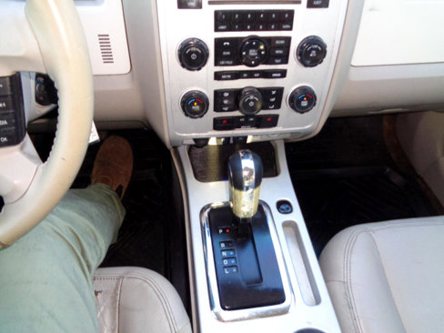 Used 2010 Mercury Mariner Premier image 21