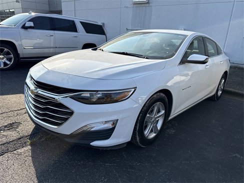 Used 2020 Chevrolet Malibu LS w/ Driver Confidence Package II image 3