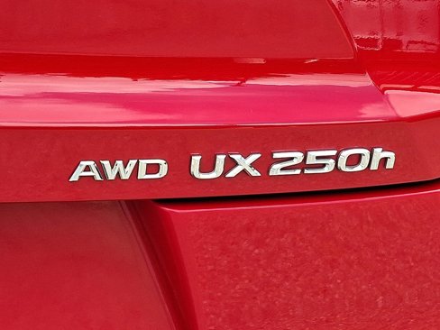 Used 2023 Lexus UX 250h AWD image 29