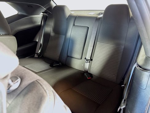 Used 2022 Dodge Challenger GT image 18