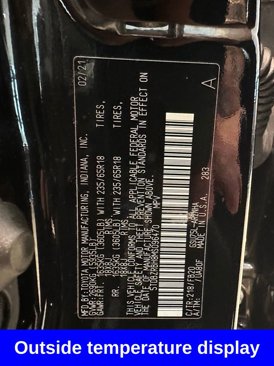 Used 2021 Toyota Highlander LE image 12