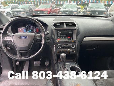 Used 2018 Ford Explorer XLT w/ Equipment Group 202A image 20