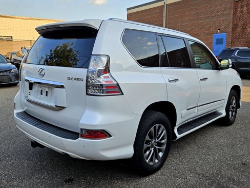 Used 2015 Lexus GX 460 Luxury image 2