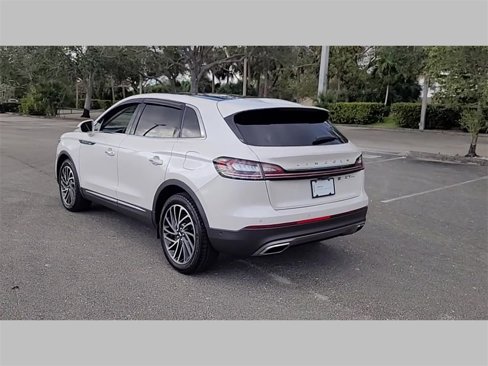 Used 2019 Lincoln Nautilus Reserve image 28