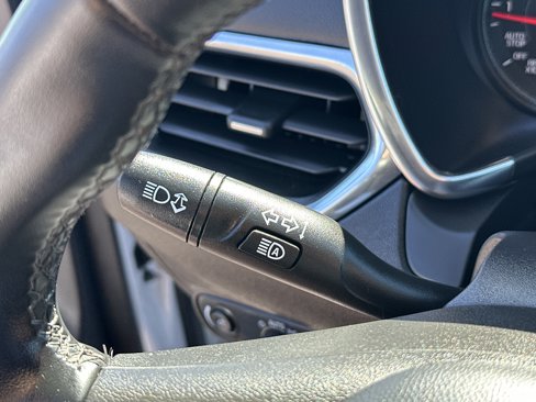 Certified 2024 Chevrolet Equinox LT image 19