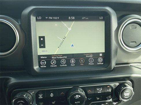 Used 2022 Jeep Wrangler Unlimited Rubicon 4xe w/ Cold Weather Group image 22