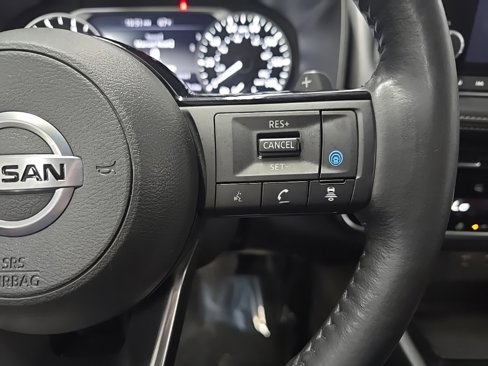 Used 2021 Nissan Rogue SV w/ Premium Package image 21