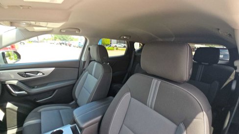 Certified 2023 Chevrolet Blazer LT w/ Convenience Package image 19