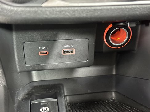 Used 2023 Nissan Kicks SV w/ Interior Electronics Package image 24