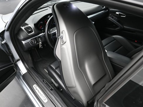 Certified 2015 Porsche Cayman GTS image 17