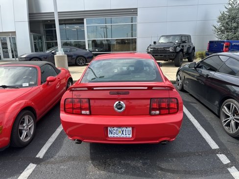 Used 2006 Ford Mustang GT image 3