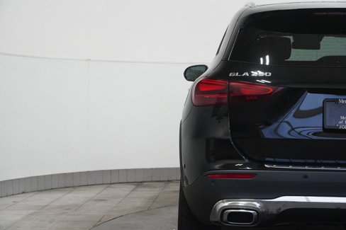 Certified 2025 Mercedes-Benz GLA 250 4MATIC image 12