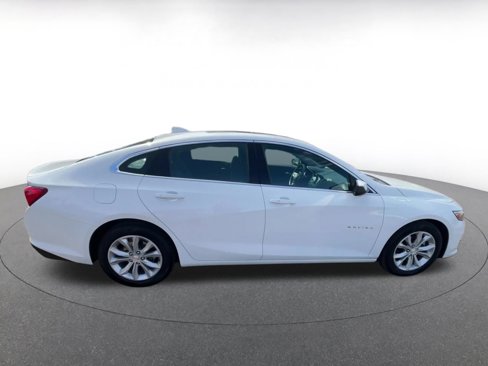 Used 2024 Chevrolet Malibu LT image 16
