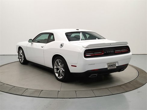 Used 2022 Dodge Challenger GT image 6