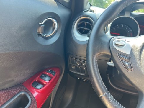 Used 2016 Nissan Juke SL image 18