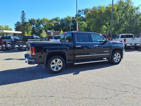 Used 2017 GMC Sierra 1500 SLT image 3
