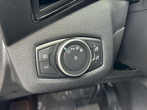Used 2018 Ford Escape SEL image 29