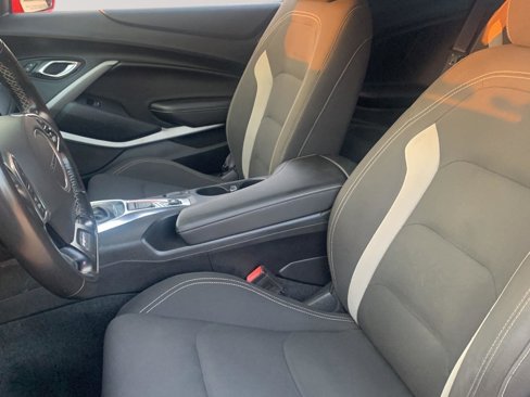 Used 2017 Chevrolet Camaro LT image 13