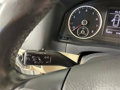 Used 2016 Volkswagen Tiguan S image 14
