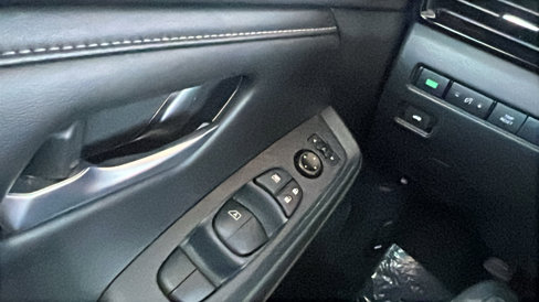 Used 2023 Nissan Sentra SV image 32