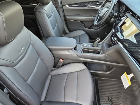 New 2025 Cadillac XT6 Premium Luxury w/ Technology Package image 18