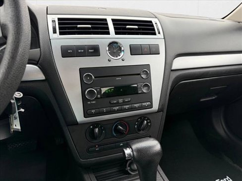 Used 2009 Mercury Milan image 13