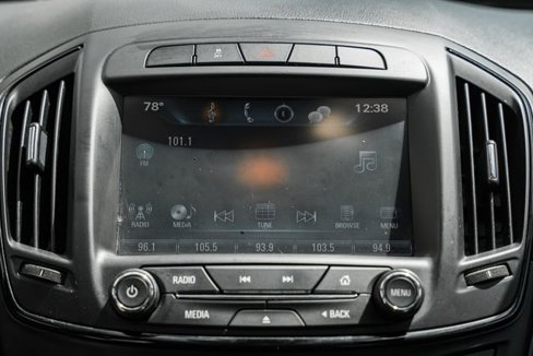 Used 2016 Buick Regal AWD image 24