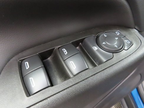 Used 2021 Chevrolet Equinox LT image 54