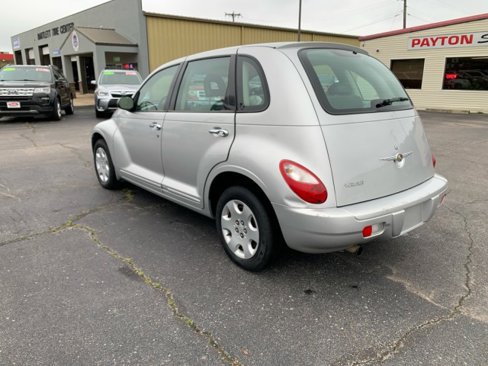 Used 2007 Chrysler PT Cruiser image 2