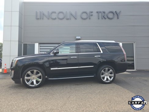 Used 2019 Cadillac Escalade Premium Luxury image 1