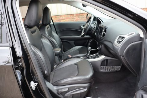Used 2019 Jeep Compass Latitude w/ Cold Weather Group image 41