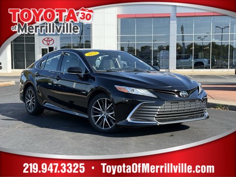 Used 2023 Toyota Camry XLE image 1