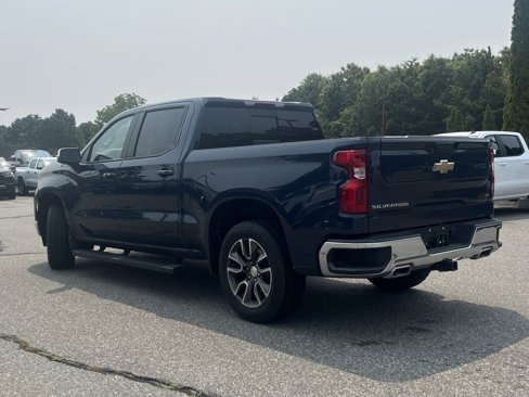 Used 2022 Chevrolet Silverado 1500 LT w/ Z71 Off-Road Package image 3