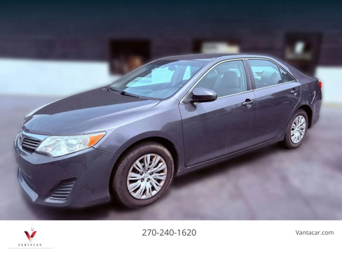 Used 2013 Toyota Camry L image 1